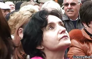 XXX ძლიერი დიდმკერდიანი, მომწიფებული, დიდი ლამაზი ქალები, ძუძუები კაცი, მისი ორსული და მისი კუჭის.