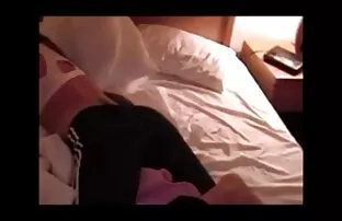 XXX იესო დარგეს დიდი ყავისფერი rooster გემზე ახლოვდება მისი ass. სახიფათო ძველი მასწავლებელი ვიდეო