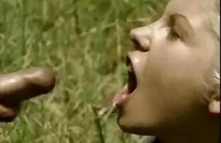XXX Cecilia Bilas თქვენი shit 1 წლის წინ ძაღლი