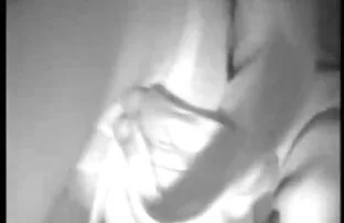 XXX რასებს შორის, ტიტველი მოწიფული დედიკო